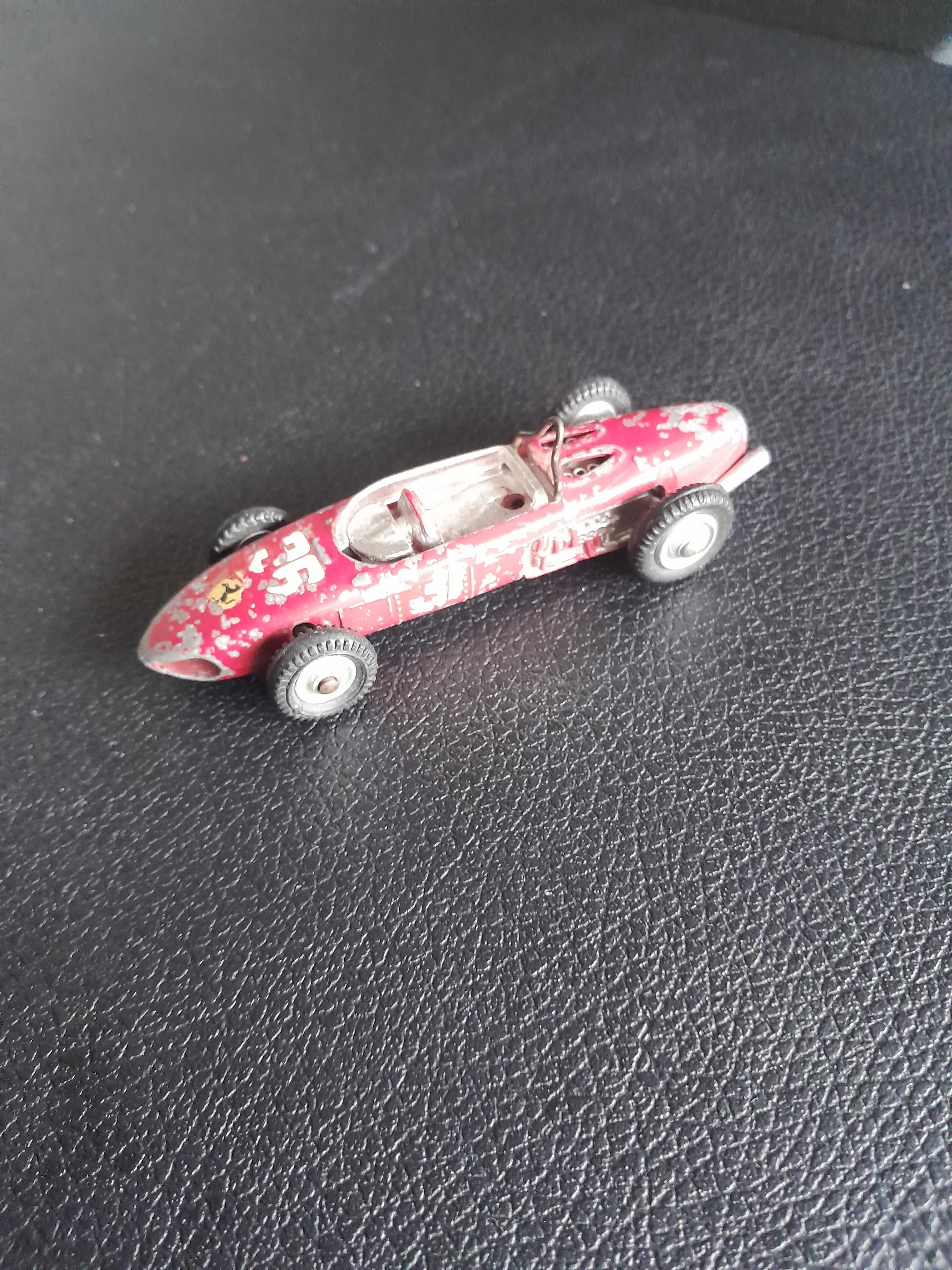 Model lata 60te corgi toys f1 ferrari skala dinky matchbox superkings