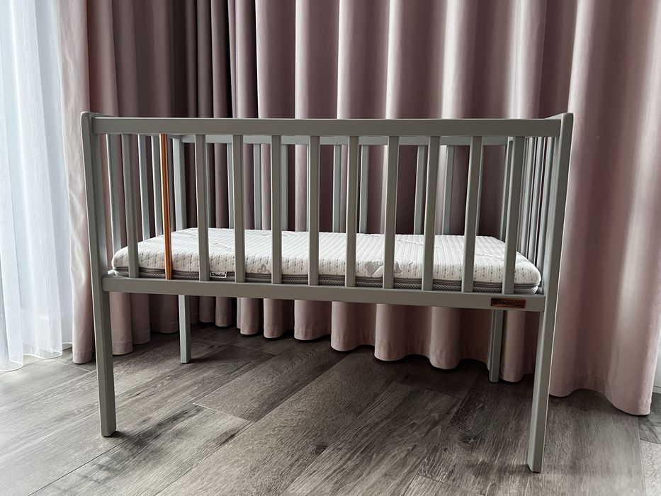 Woodies mini-łóżeczko Stardust Crib 90x40 szare