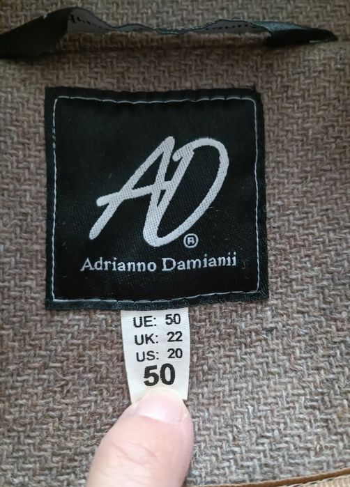 Płaszcz zimowy damski r.50  Adrianno Damianii 
Stan b