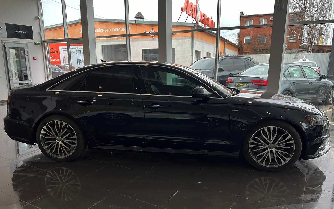 Audi A6 2015 року