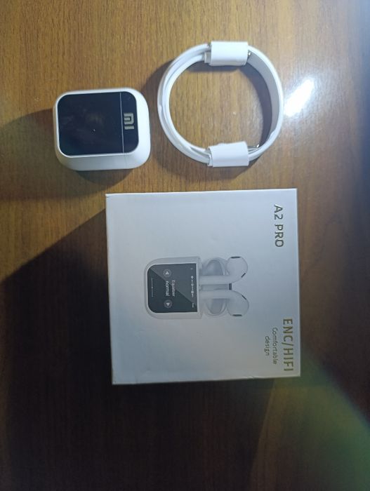 Бездротові навушники Xiaomi A2 Pro з сенсорним екраном