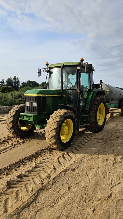 John deere 6210  JOHN DEERE 6210
