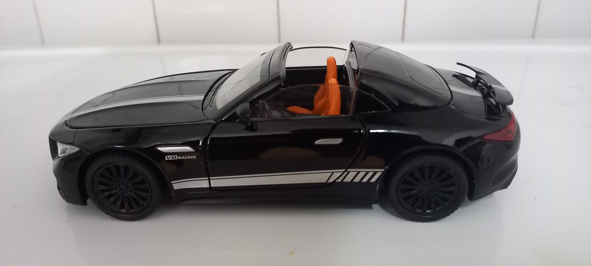 Mercedes SL 63 Black Esc 1/24