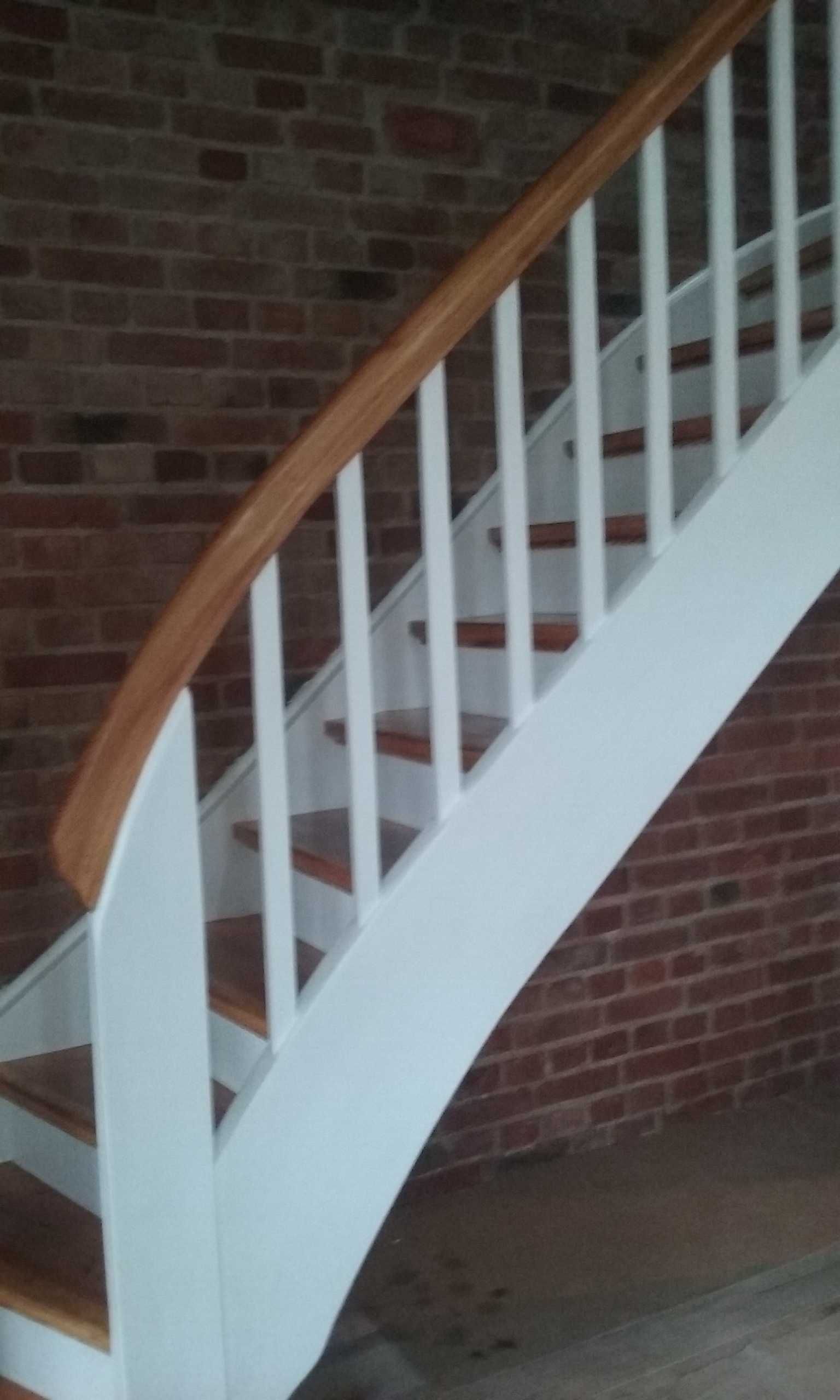 Renowacja schodów i drzwi