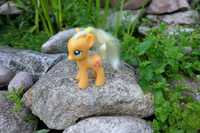 My Litte Pony kucyk  Equesteria - Applejack 2010 Hasbro kolekcjonerski