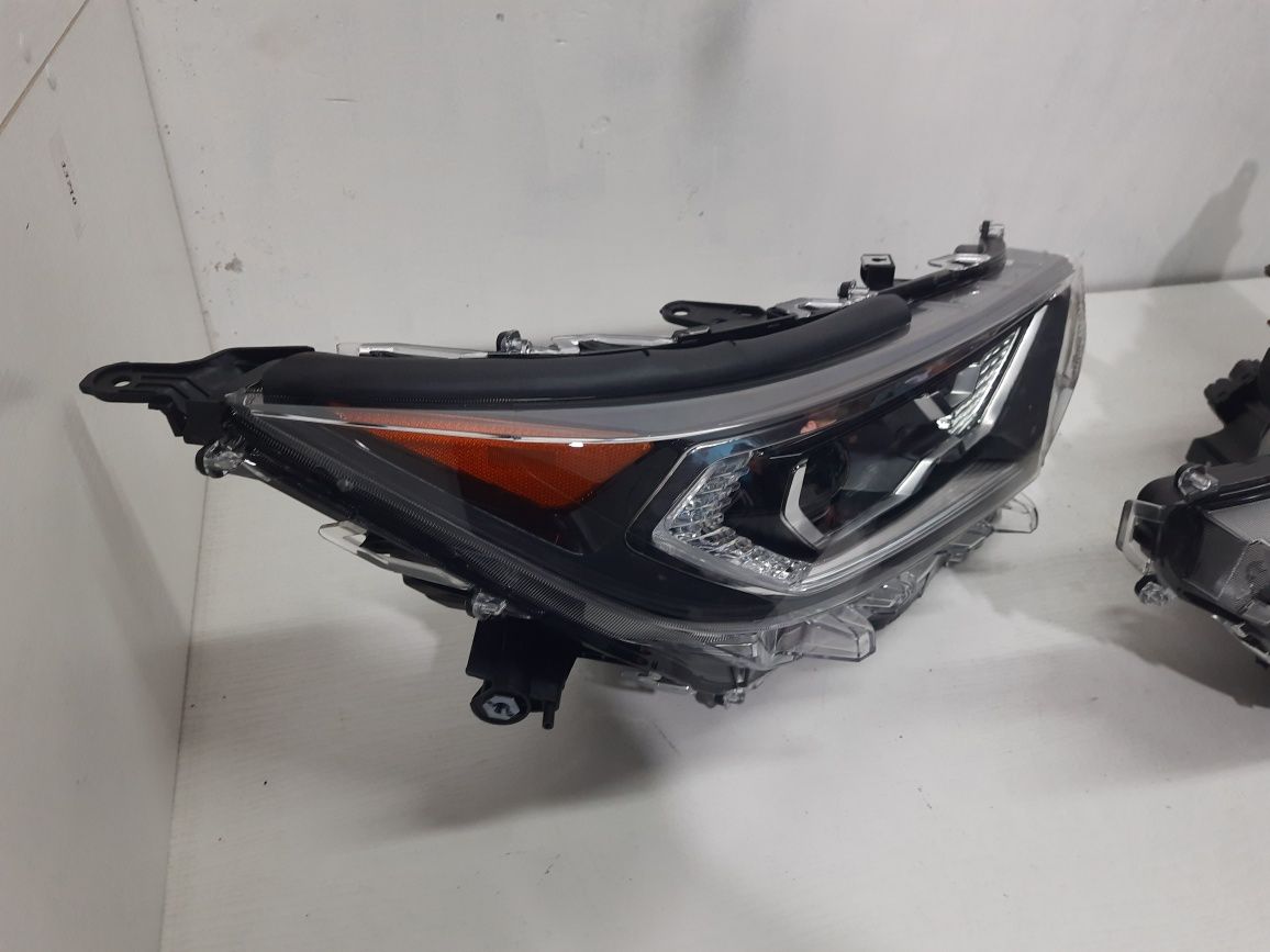 Фара Toyota Rav4 2019 2020 Full Led USA фары левая правая с линзой