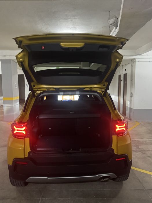 JEEP AVENGER ALTITUDE 1.2 + Led Pack & Infotainment