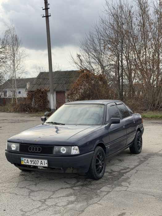 Продам Audi A4 80