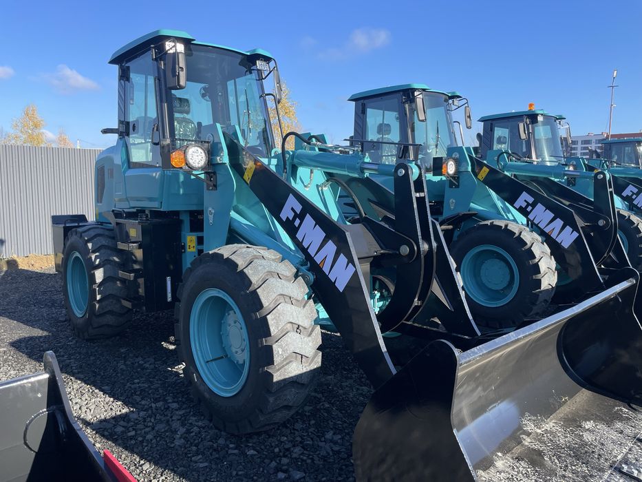 Фронтальний Навантажувач 2.5 Тон Новий