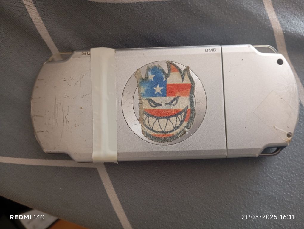 2psp com jogos e acessórios