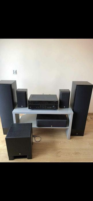 Kino domowe Yamaha rx-V481 plus oryginalne głosniki Yamaha łącznie 6