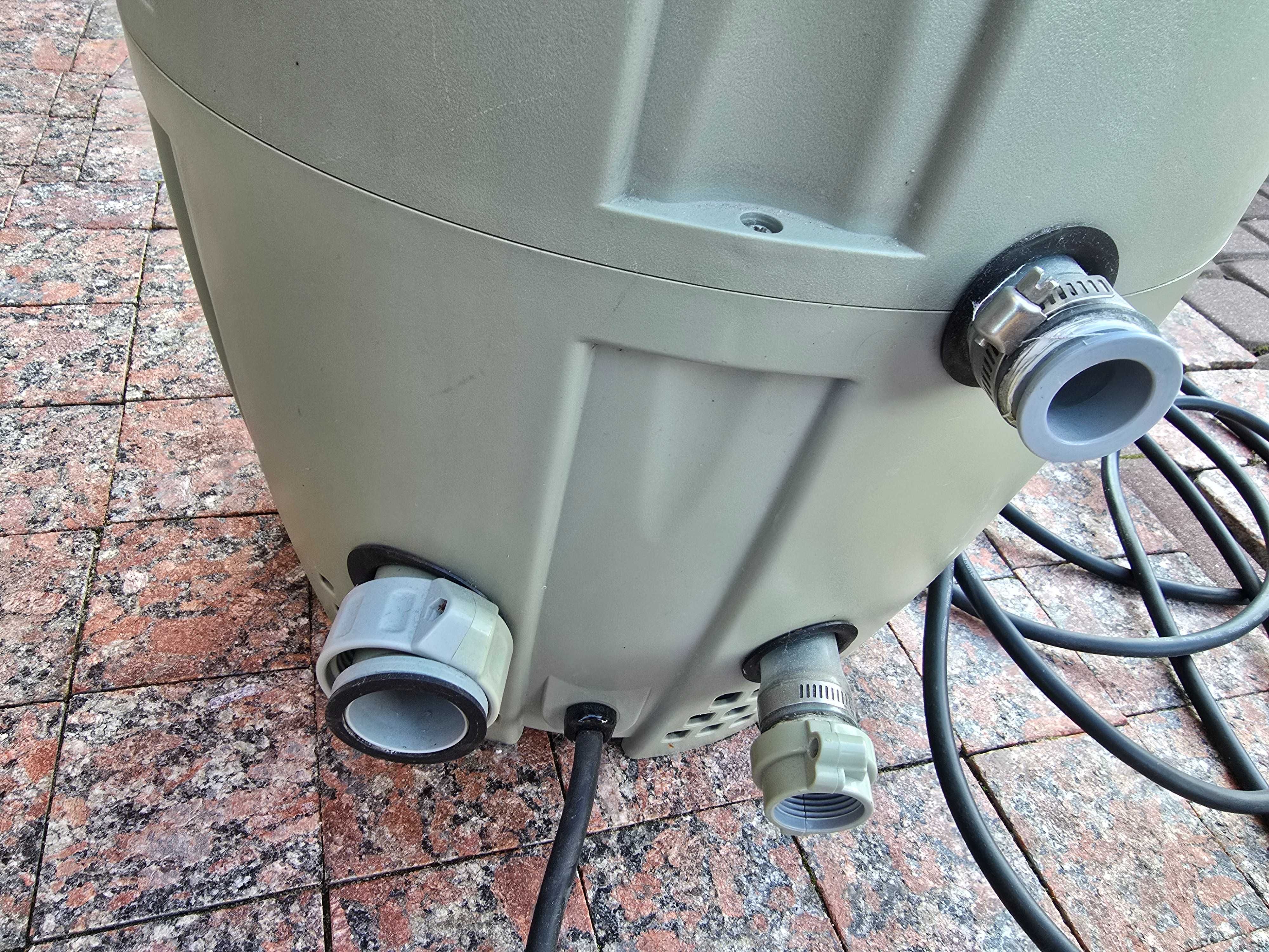 Jacuzzi lay-z-spa z pompą