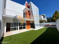 Moradia Geminada T4, C/Garagem - Cotovia, Sesimbra