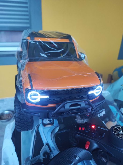 RC Bronco traxxas Kyosho losi axial hpi arrma tamiya crawler brushless