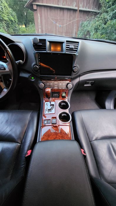 Toyota Highlander 2011