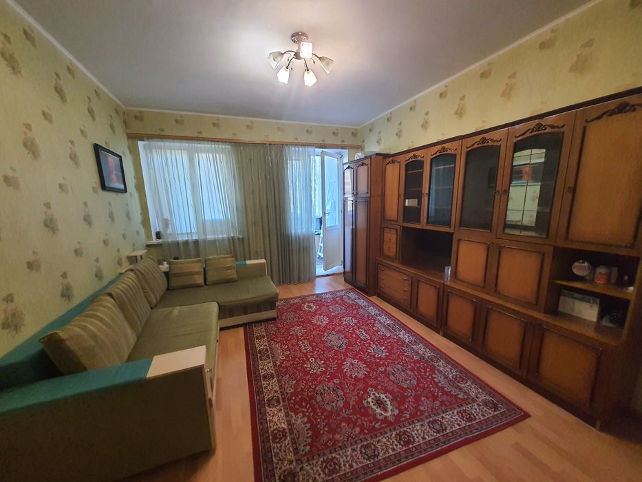 Продам 1к кв пр. Бабкіна 13, 48м2, жилий стан