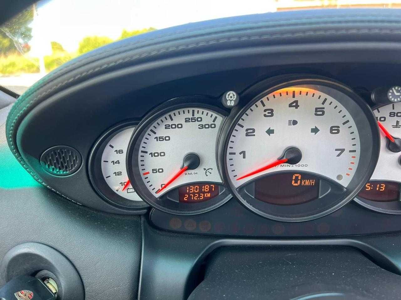 Porsche Carrera 4 c/teto abrir