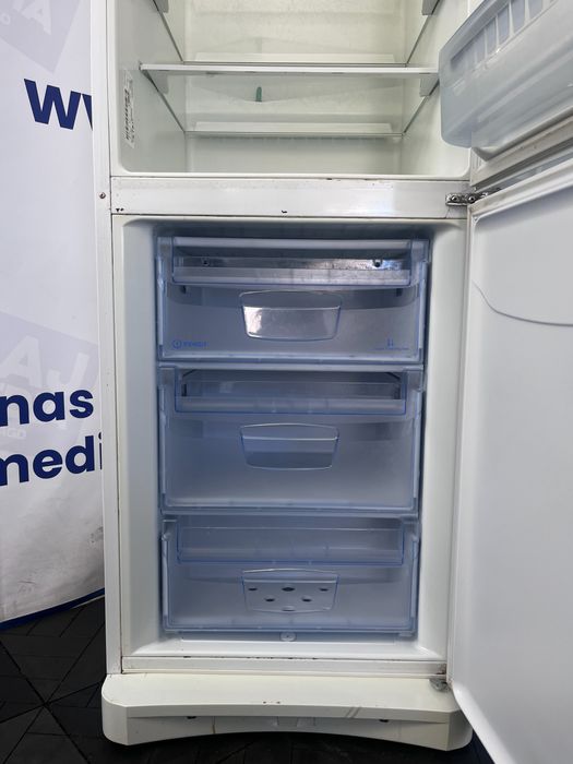 Lodówka Indesit Duża Pojemnosc 200Cm / Klas A+ /Dostawa/3Mscgwarancja