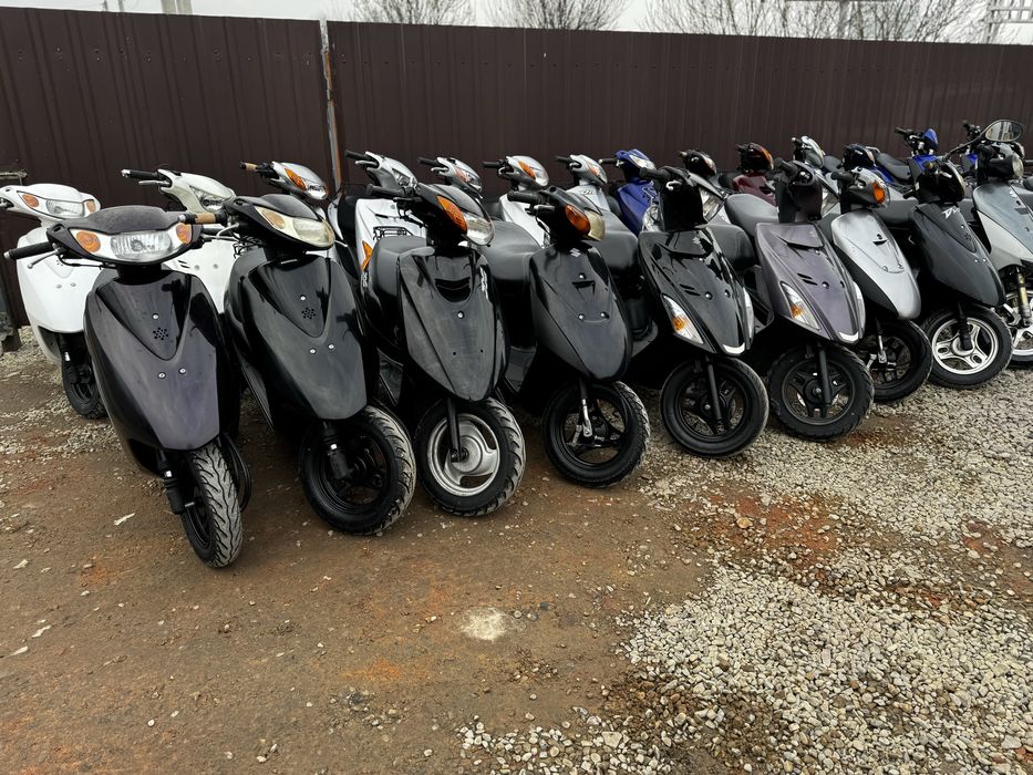 Скутера з контейнера  Великий вибір  Suzuki Let’s