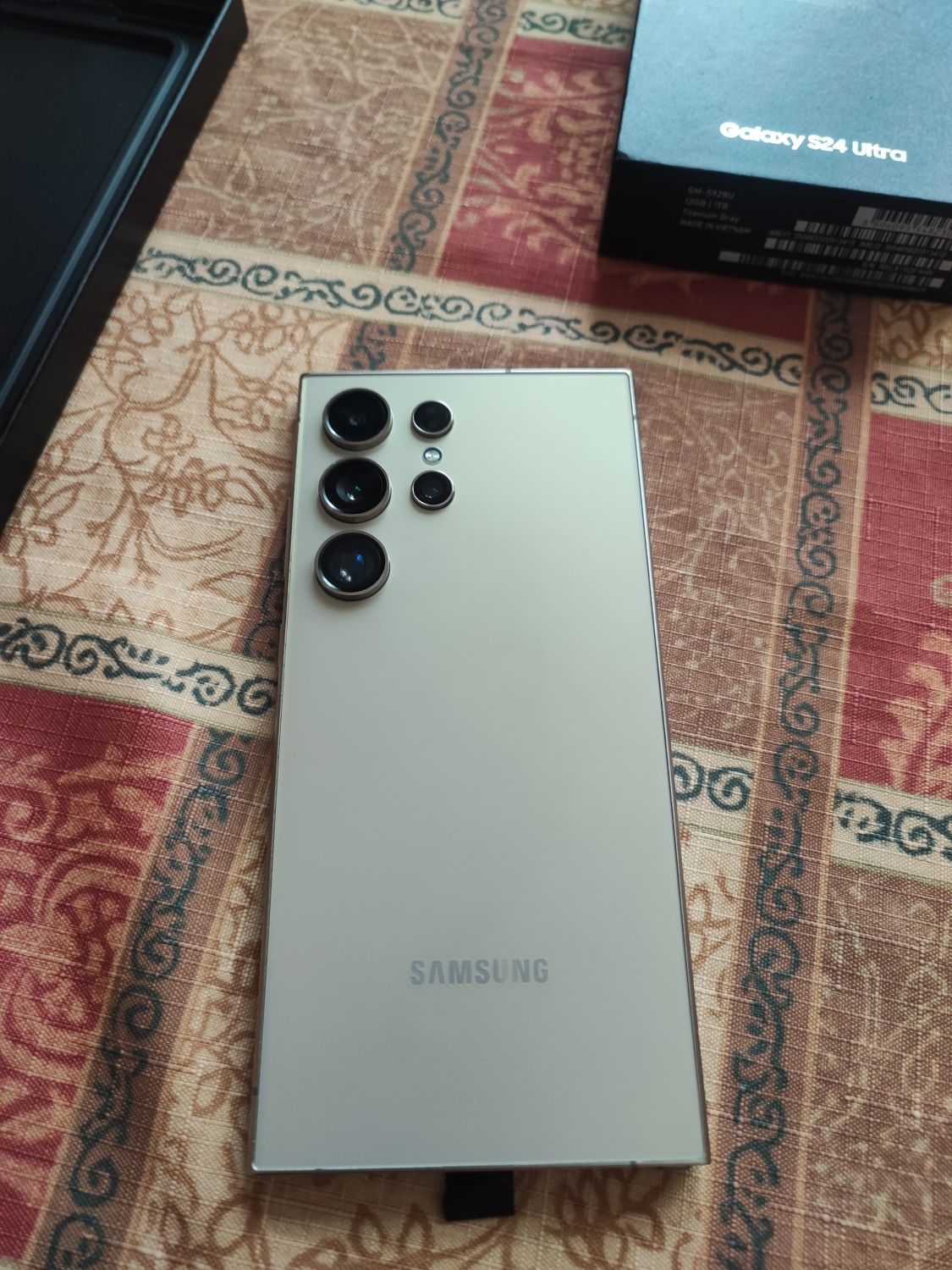 Samsung s24 ultra podróbka