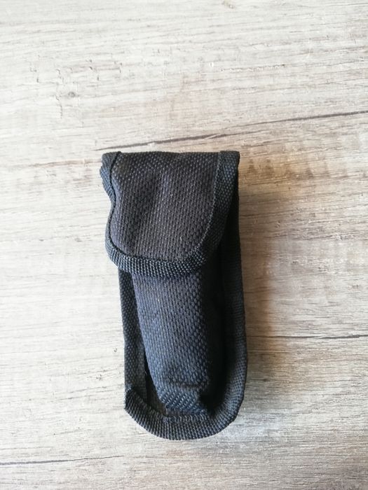 Pokrowiec na scyzoryk multitool latarkę