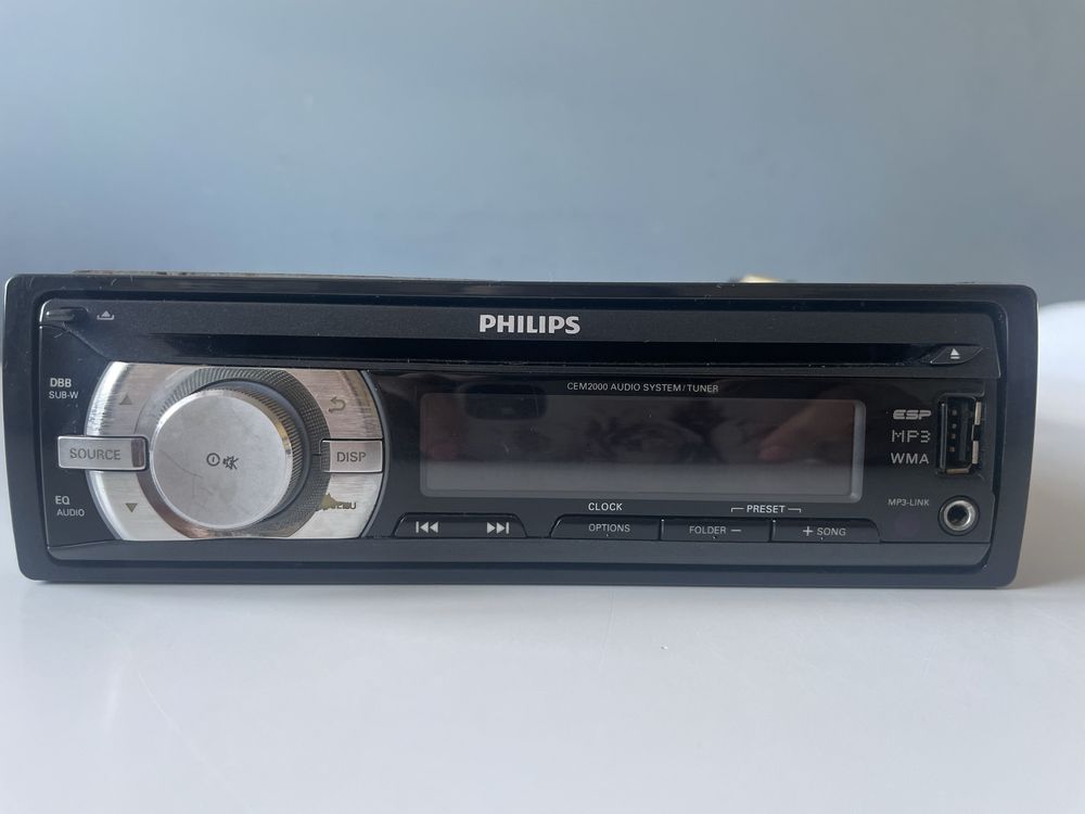 Radio samochodowe PHILIPS CEM2000