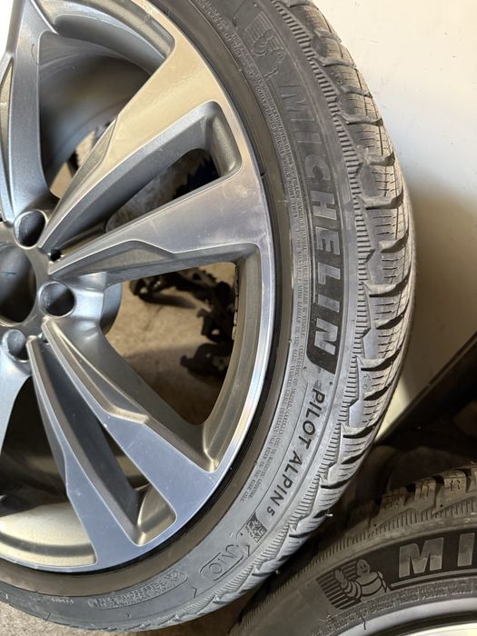 Kola z  mercedes S klsa w22/223 . 245/40 i 275/35 19 cali