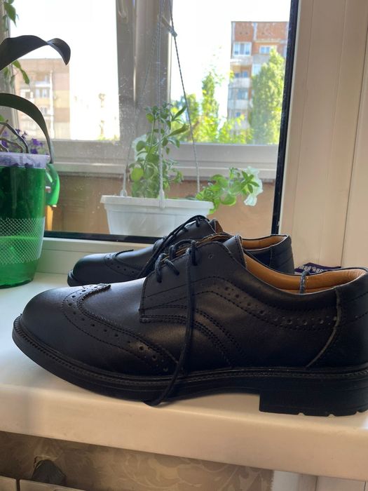 Рабочая обувь с защитным носком