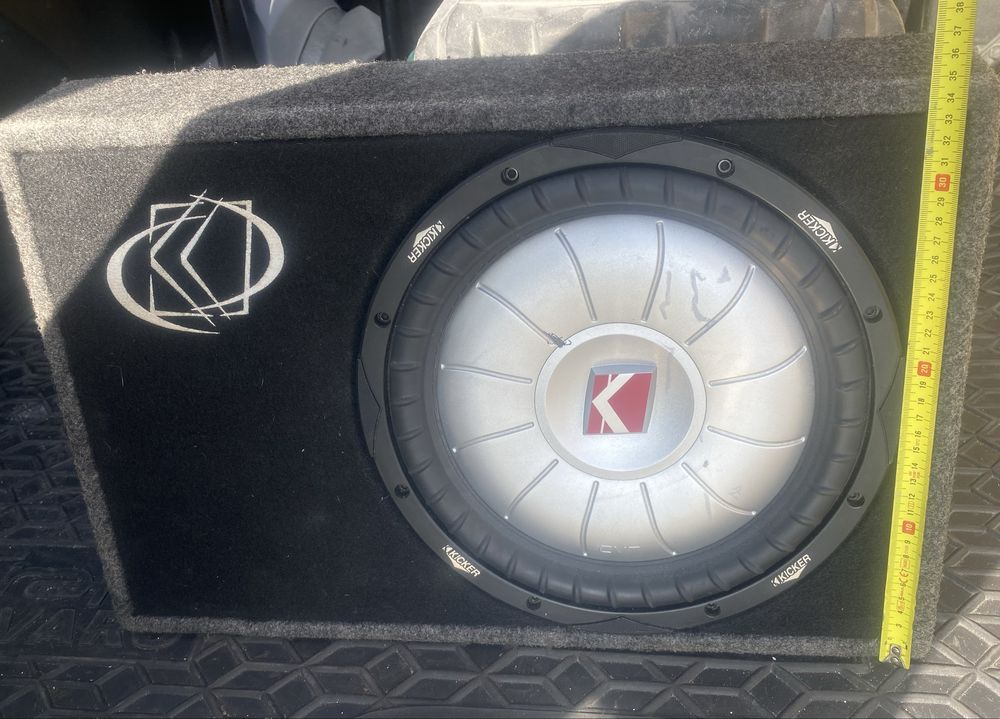 Subwoofer Kicker cvt 12 400w rms