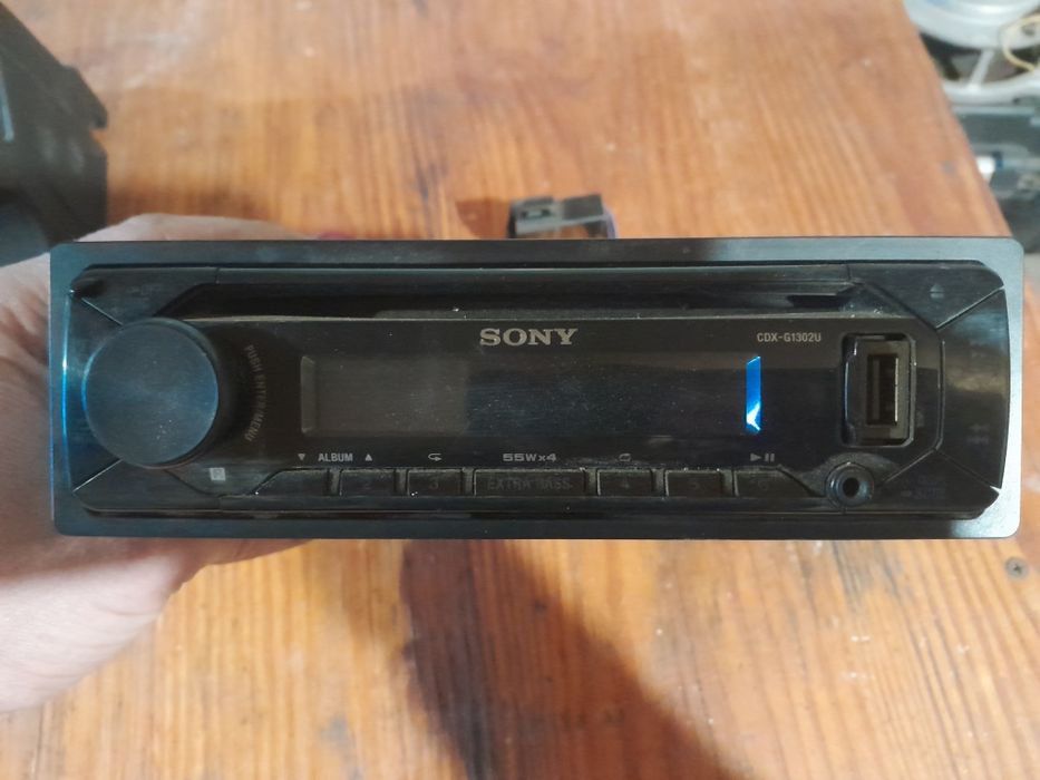 Магнитола Soni cdx-g1302u