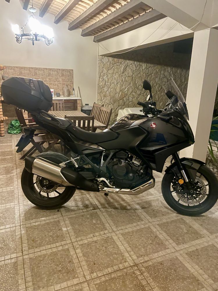 Honda Nt1100 como nova