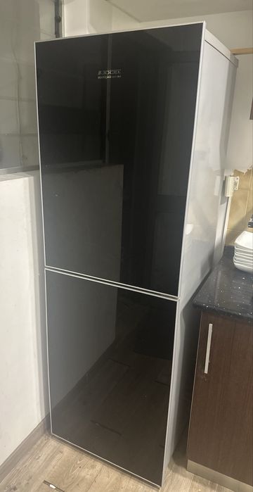 Frigorifico Jocel preto Usado em bom estado