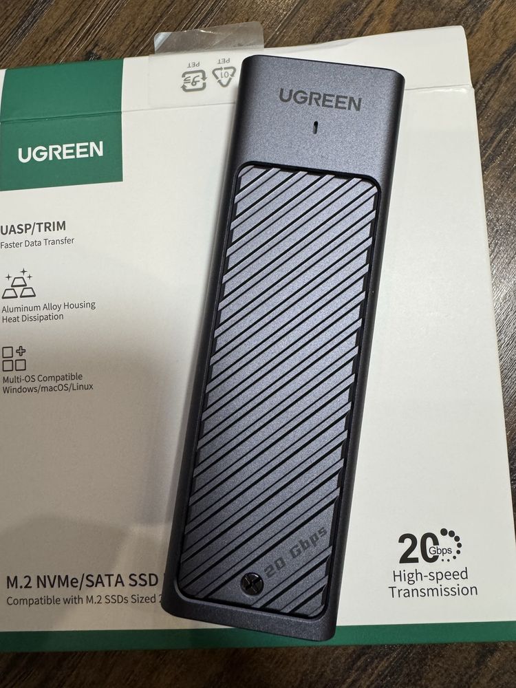 Внешний карман UGREEN 20 Gbps NVMe /SATA SSD to USB 3.2 / Type C
