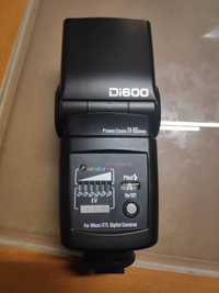 Nilkon Di6000 Power zoom 24-105mm