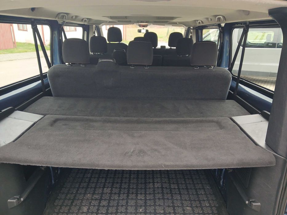 Renault Trafic 1.6 ,125 KM 9-osób,