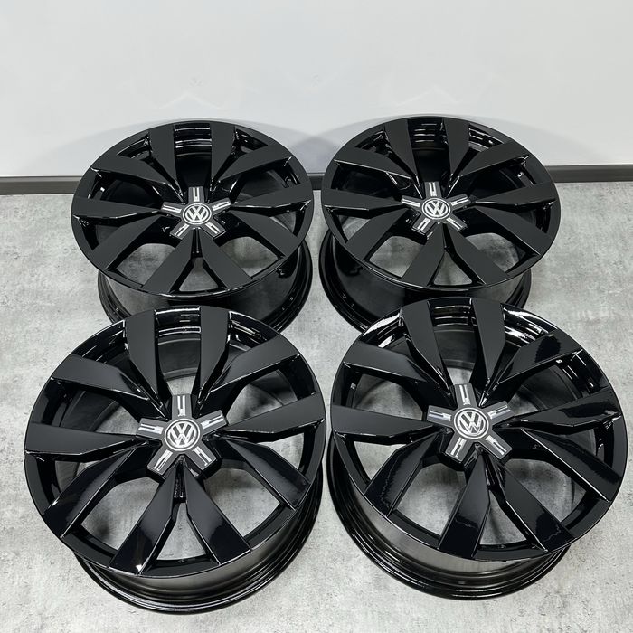 Оригінальні диски Volkswagen VW Touareg Montero 5x112 R20. 760601025C