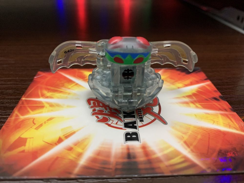 Bakugan Elfin 640g Translucent Haos