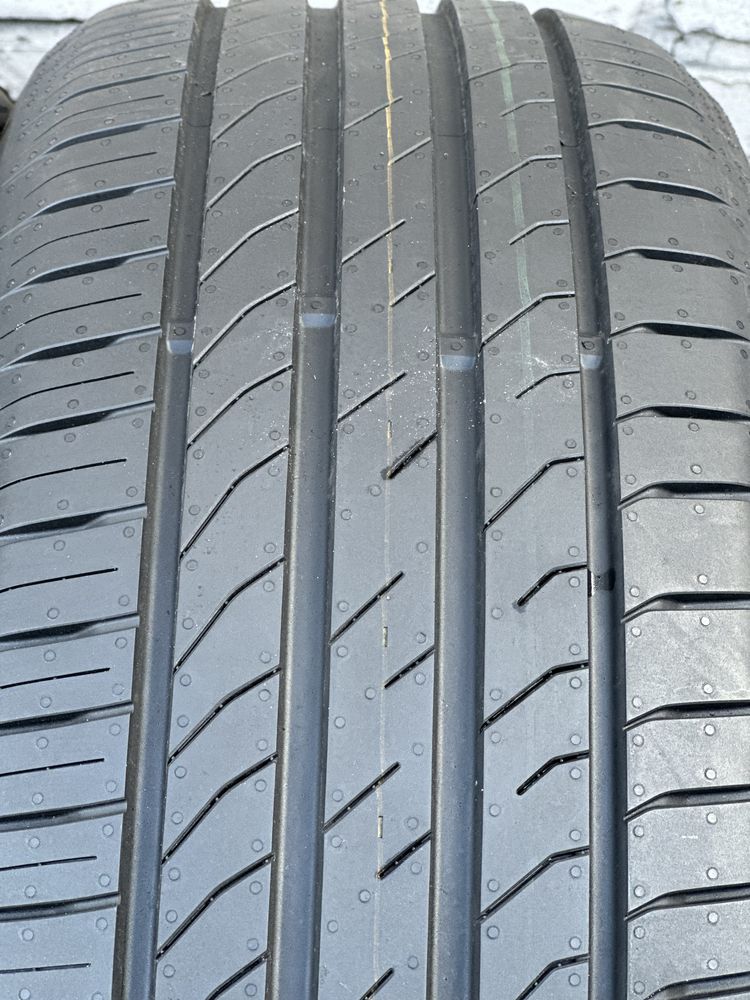 Nexen Nfera primus SU1 225/50 r18 Нова!!!