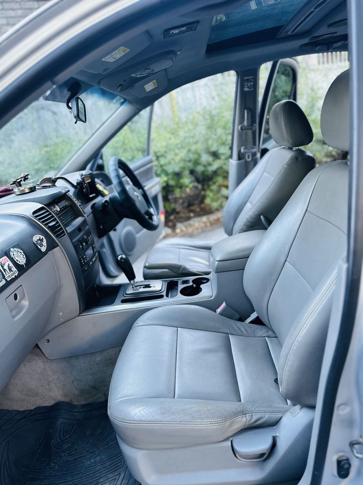 Продам KIA Sorento 2.5 TDI Avtomat 4x4 на отличном ходу сел поехал !