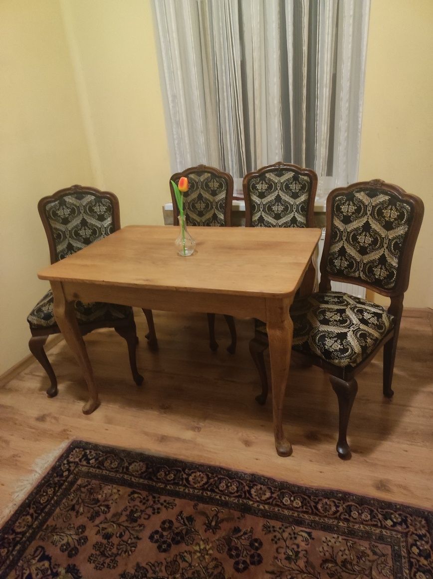 Komplet dębowy stół i 4 krzesła antyk