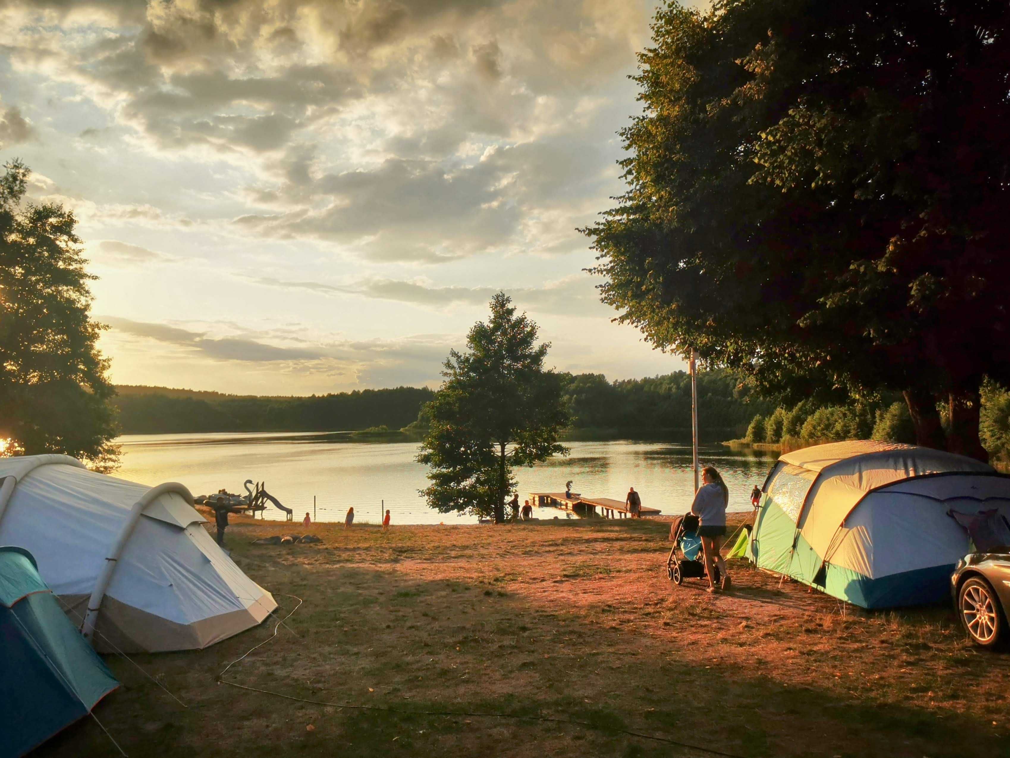 Pole namiotowe Piaseczno koło Lidzbarka (Mazury)