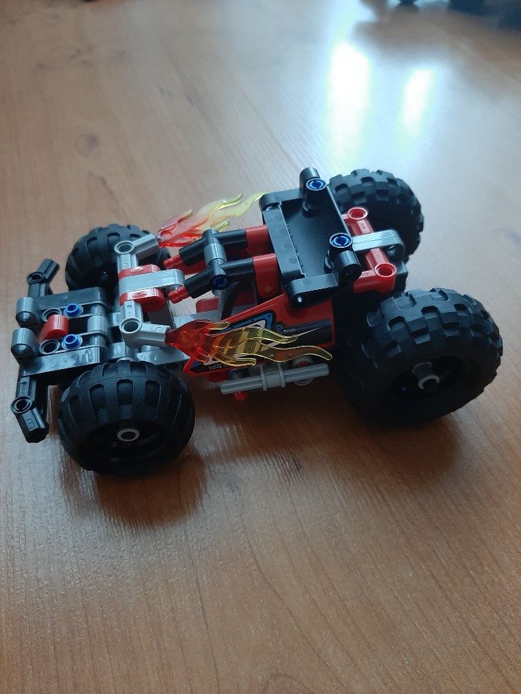 lego technic Red Racer 42073