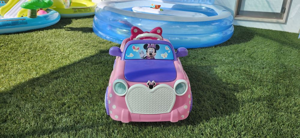 Carro da Minnie a Bateria