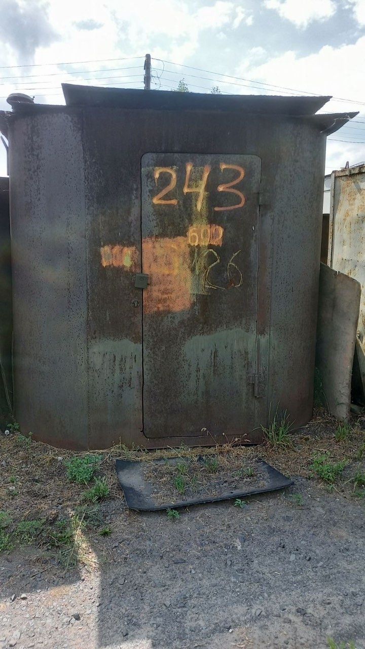 Продам човен Крим с двигуном