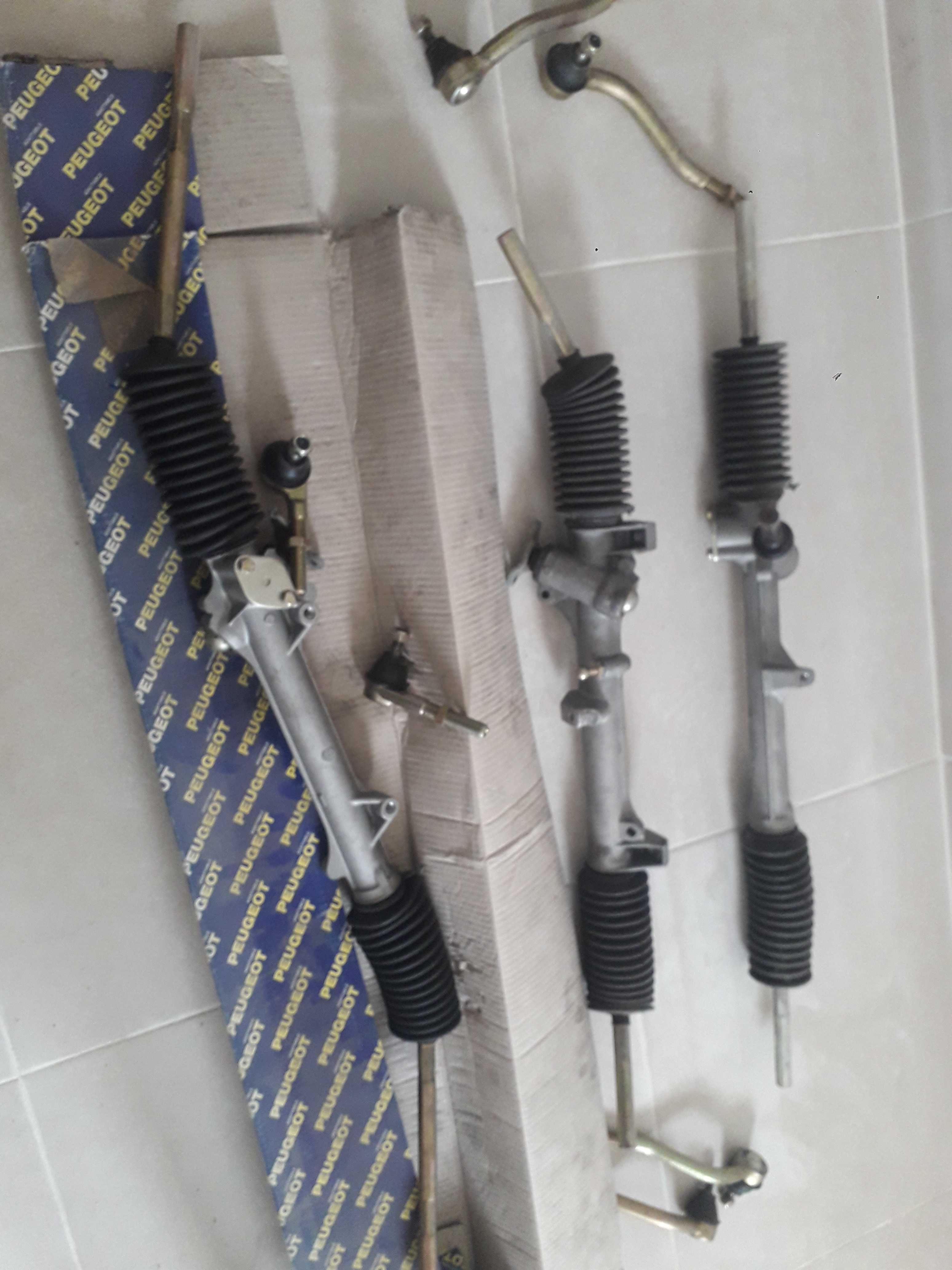 Vendo caixa de direcção Peugeot(504) / (505)