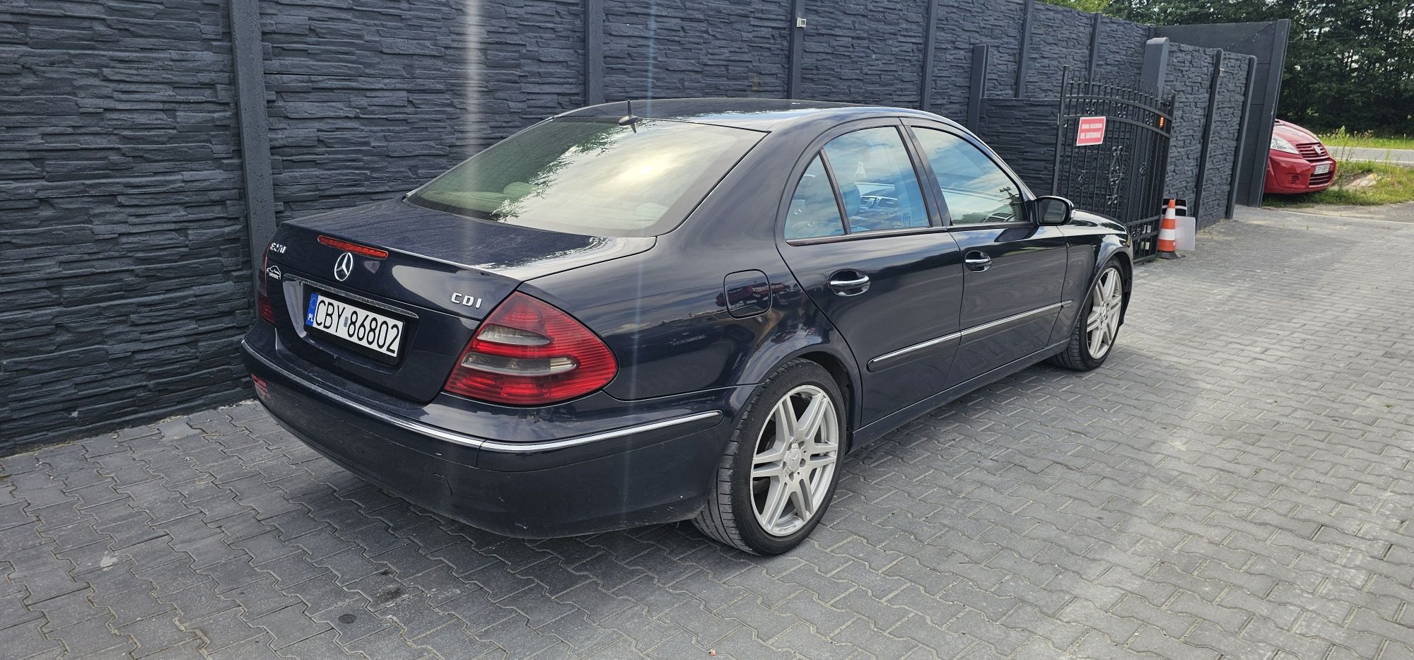 Mercedes E-Klasa W211 2.7 Cdi Automat 177km