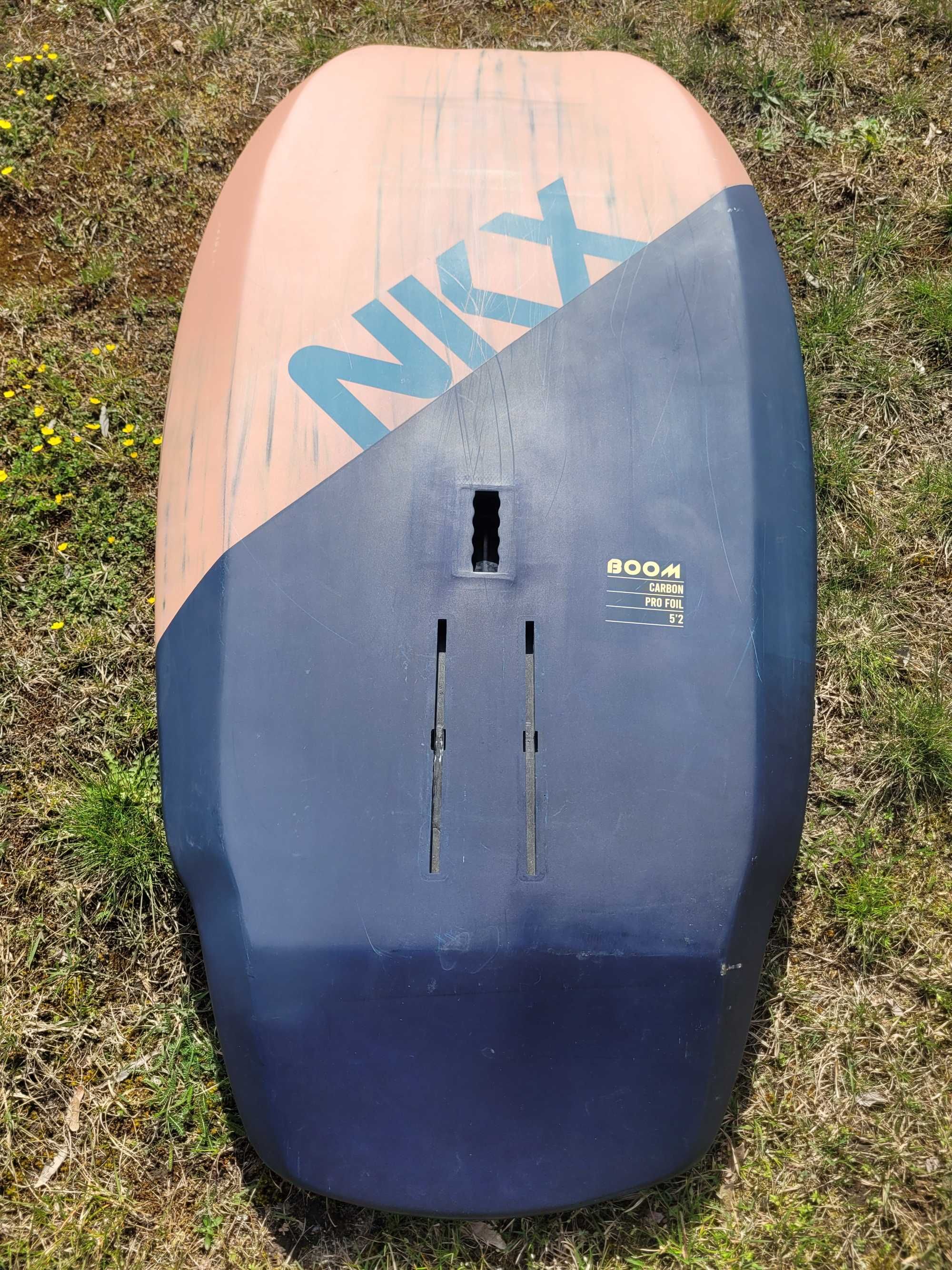 Deska wingfoil NKX 5'2 (120L) Carbon