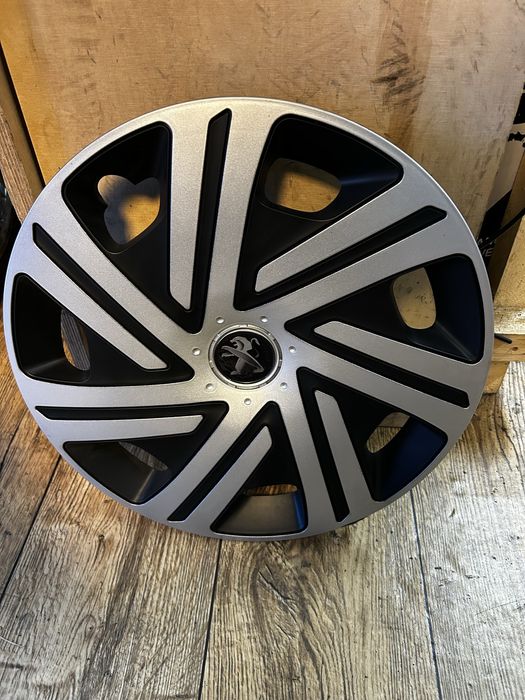 Kołpak peugeot 16 stan bardzo dobry 208, 308, 2008, 508, partner