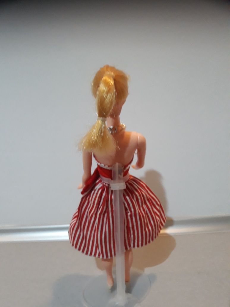 Klonik lalki Barbie, Hong Kong