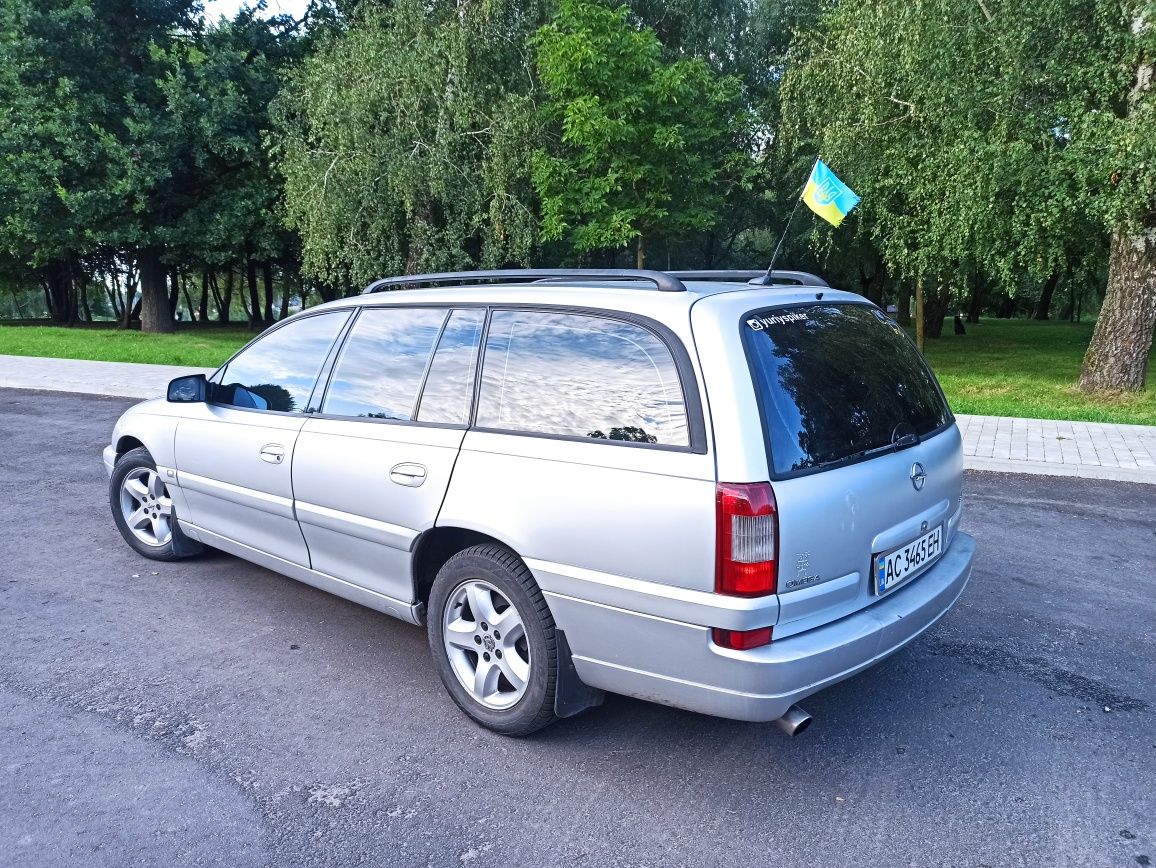 Продам Опель Омега
